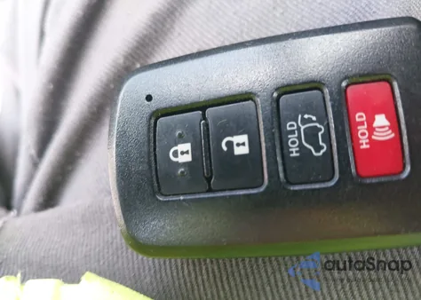 2017 Toyota Rav4 Limited из США, поврежденный, VIN 2T3DFREV9HW650865